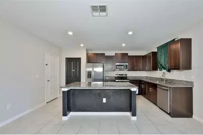 1507 Golden Glow Drive, Ruskin, FL 33570 - Photo 5