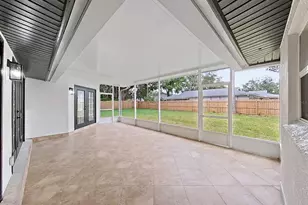 3322 Schefflera Rd, Tampa, FL 33618 - Photo 49