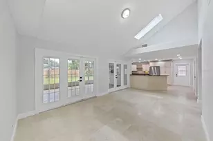 3322 Schefflera Rd, Tampa, FL 33618 - Photo 17