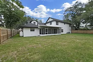 3322 Schefflera Rd, Tampa, FL 33618 - Photo 51