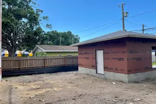 721 47th Ave N, Saint Petersburg, FL 33703 - Photo 9
