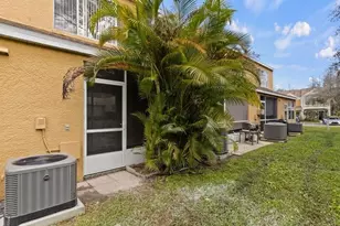 29924 Playa Del Rey Ln, Wesley Chapel, FL 33543 - Photo 25