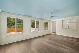 14030 79th Ave, Seminole, FL 33776 - Photo 5