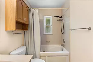914 Carlton Rd, Tarpon Springs, FL 34689 - Photo 7