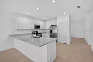 13411 Camelot Ct, Parrish, FL 34219 - Photo 5
