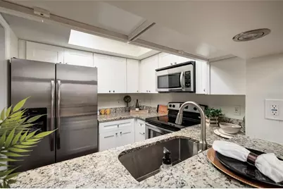 4405 W Fair Oaks Avenue #21, Tampa, FL 33611 - Photo 7