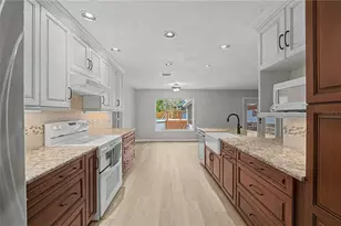 5242 County Line Rd, Lakeland, FL 33811 - Photo 7