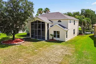 16936 Falconridge Rd, Lithia, FL 33547 - Photo 73