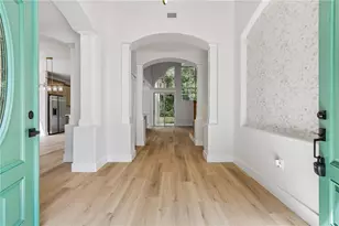 16936 Falconridge Rd, Lithia, FL 33547 - Photo 5