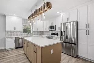 31848 Hedgerow Dr, Wesley Chapel, FL 33543 - Photo 19