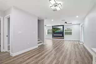 31848 Hedgerow Dr, Wesley Chapel, FL 33543 - Photo 15