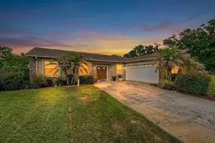 2216 Pinecrest Dr, Lutz, FL 33549 - Photo 1