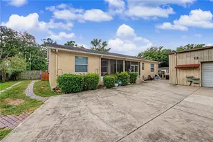 2216 Pinecrest Dr, Lutz, FL 33549 - Photo 31