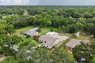 2216 Pinecrest Dr, Lutz, FL 33549 - Photo 37
