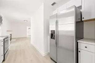 4550 21st St N, Saint Petersburg, FL 33714 - Photo 21