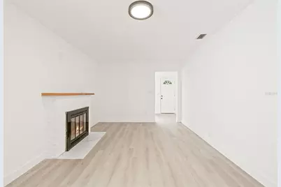 4550 21st Street N, Saint Petersburg, FL 33714 - Photo 27