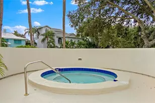 5950 Pelican Bay Plaza S, Gulfport, FL 33707 - Photo 7