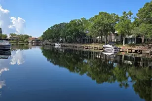 6305 Newtown Cir, Tampa, FL 33615 - Photo 19