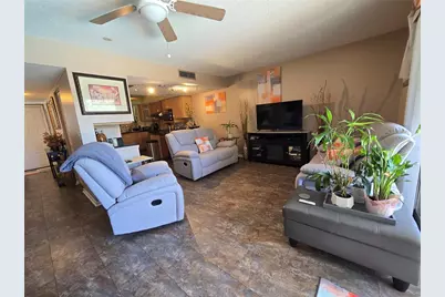 6305 Newtown Circle #5B4, Tampa, FL 33615 - Photo 5