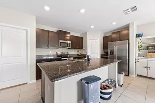 14452 English Lavender Dr, Wimauma, FL 33598 - Photo 11