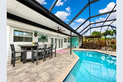 8408 Boulder Place, Tampa, FL 33615 - Photo 13