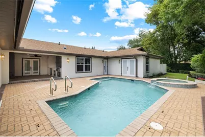 13325 Golf Crest Circle, Tampa, FL 33618 - Photo 49