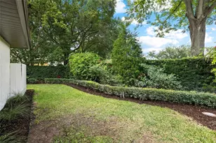 13325 Golf Crest Cir, Tampa, FL 33618 - Photo 59