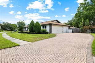 13325 Golf Crest Cir, Tampa, FL 33618 - Photo 61