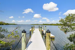 504 Wheaton Trent Pl, Tampa, FL 33619 - Photo 37