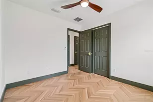 504 Wheaton Trent Pl, Tampa, FL 33619 - Photo 23