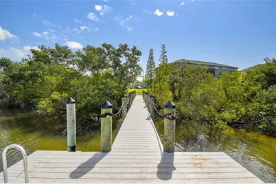 504 Wheaton Trent Place, Tampa, FL 33619 - Photo 39