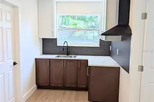 8206 N 19th St, Tampa, FL 33604 - Photo 25