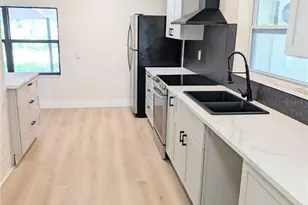 8206 N 19th St, Tampa, FL 33604 - Photo 13