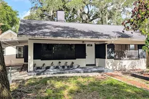8206 N 19th St, Tampa, FL 33604 - Photo 1