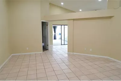 4304 Barret Avenue, Plant City, FL 33566 - Photo 5