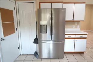 4304 Barret Ave, Plant City, FL 33566 - Photo 7