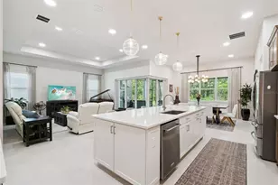 6524 Shimmering Shrs Ln, Saint Cloud, FL 34771 - Photo 7