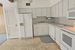 2284 Philippine Dr, Clearwater, FL 33763 - Photo 3