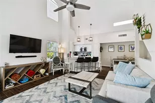 9064 Lake Chase Island Way, Tampa, FL 33626 - Photo 25