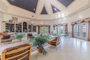 9064 Lake Chase Island Way, Tampa, FL 33626 - Photo 55