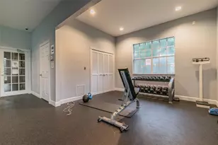 9064 Lake Chase Island Way, Tampa, FL 33626 - Photo 63