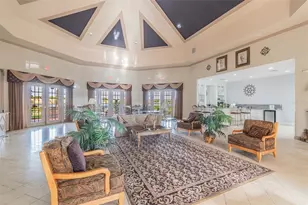 9064 Lake Chase Island Way, Tampa, FL 33626 - Photo 53