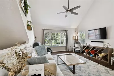 9064 Lake Chase Island Way, Tampa, FL 33626 - Photo 21
