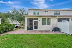 547 Black Lion Dr NE, Saint Petersburg, FL 33716 - Photo 23