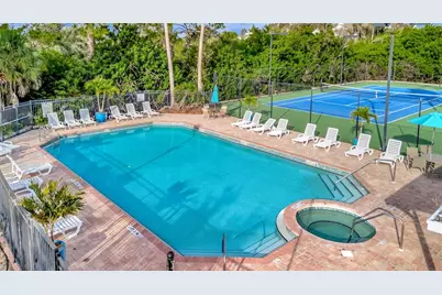 547 Black Lion Drive NE, Saint Petersburg, FL 33716 - Photo 53