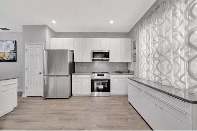 547 Black Lion Drive NE, Saint Petersburg, FL 33716 - Photo 17