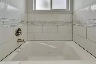 547 Black Lion Dr NE, Saint Petersburg, FL 33716 - Photo 39