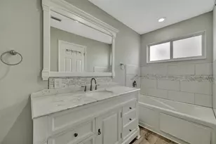 547 Black Lion Dr NE, Saint Petersburg, FL 33716 - Photo 37