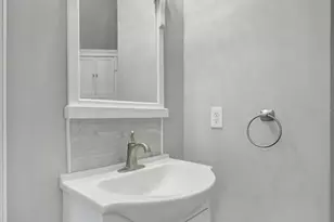 547 Black Lion Dr NE, Saint Petersburg, FL 33716 - Photo 25