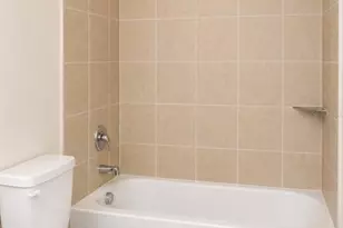 4341 Cambio Gdns Ct, Tampa, FL 33610 - Photo 27